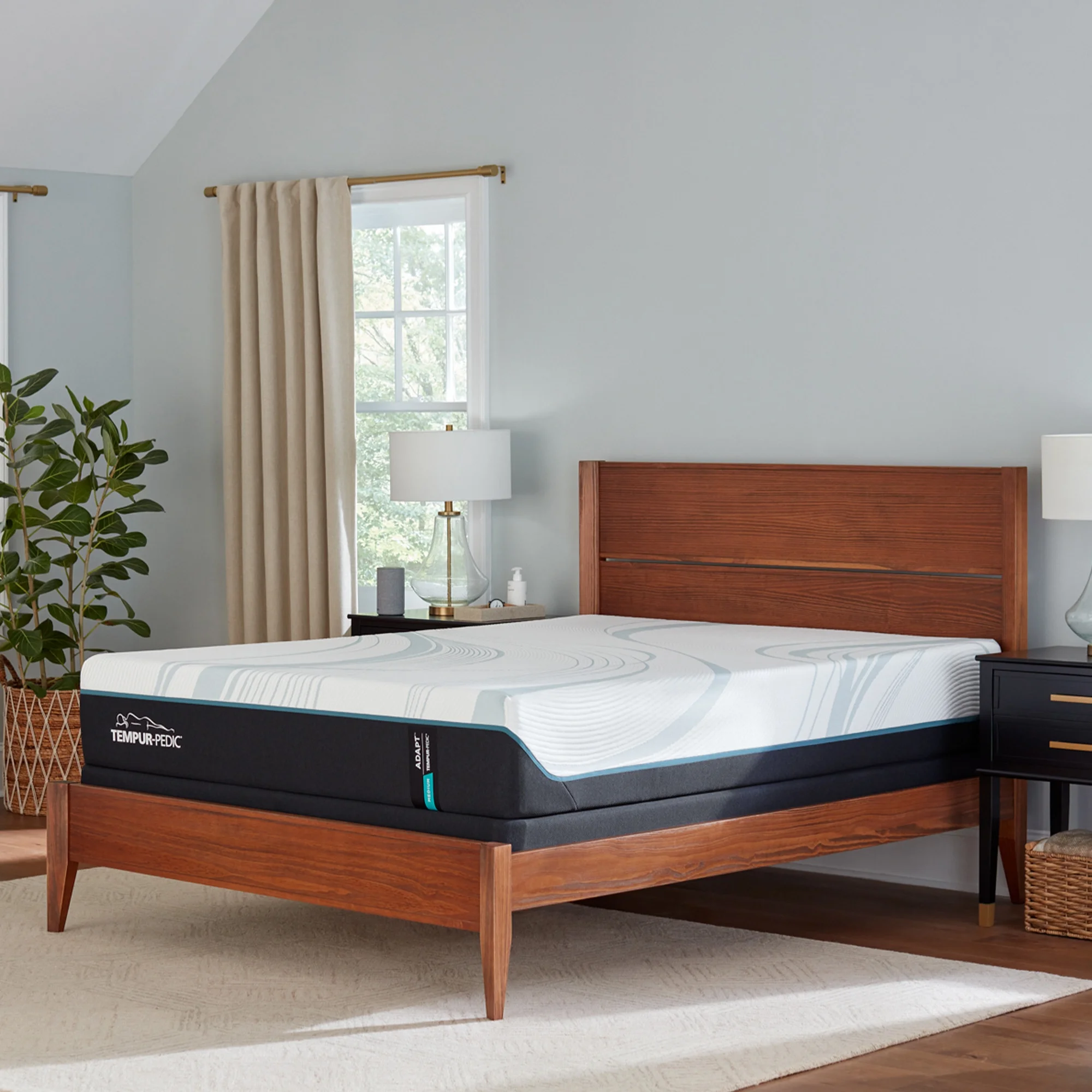 tempur pedic TEMPUR-Adapt Medium Contour 2.0 King mattress, front view