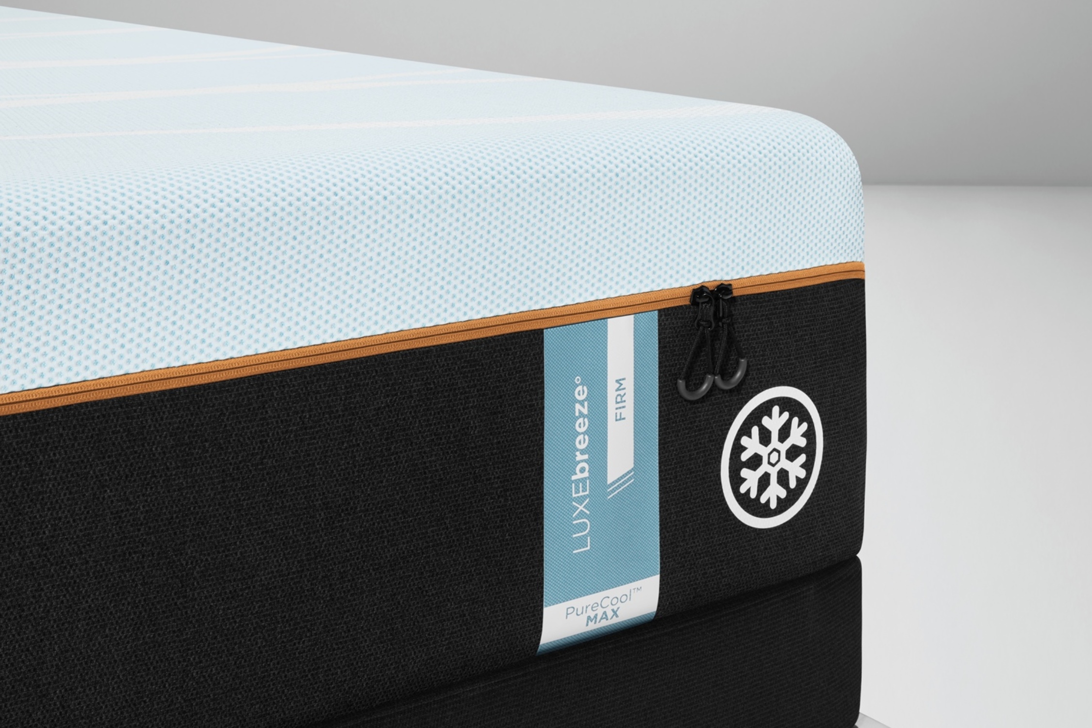 tempur pedic TEMPUR-LuxeBreeze Firm 1.0 King mattress, alternate view